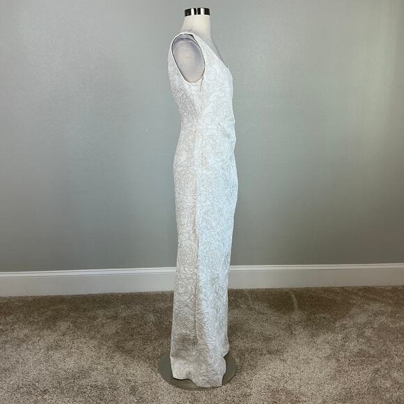 Adrianna Papell White Metallic Jacquard Sleeveless Column Gown Size 6 Dress - Picture 5 of 13